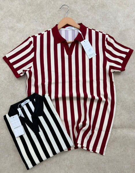 Polo rayé élégant homme