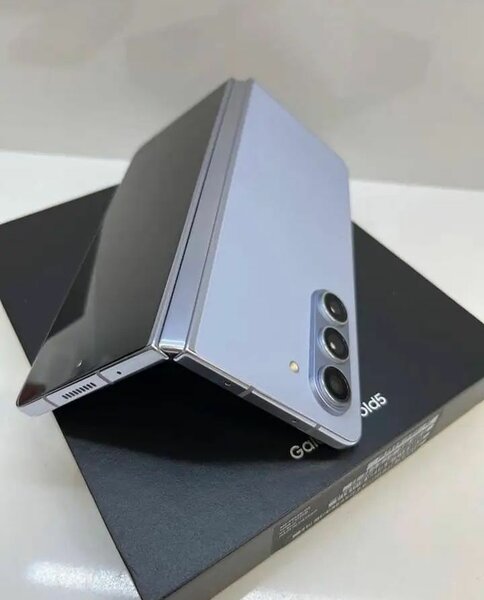 Galaxy Z Fold5 Smartphone Innovant