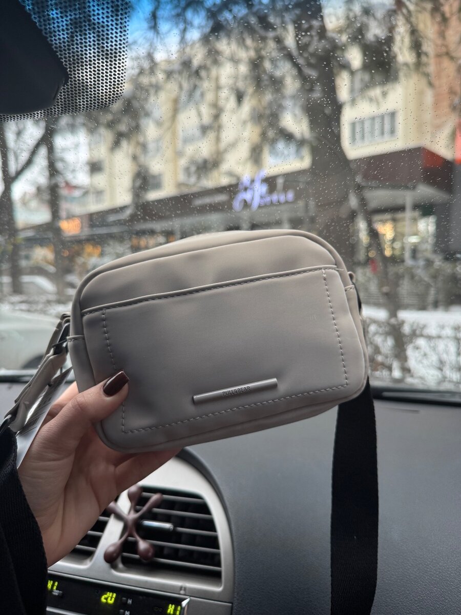 Кроссбоди Pull&bear