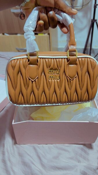 Sac à main en cuir élégant