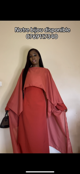 Robe élégante longue fluide