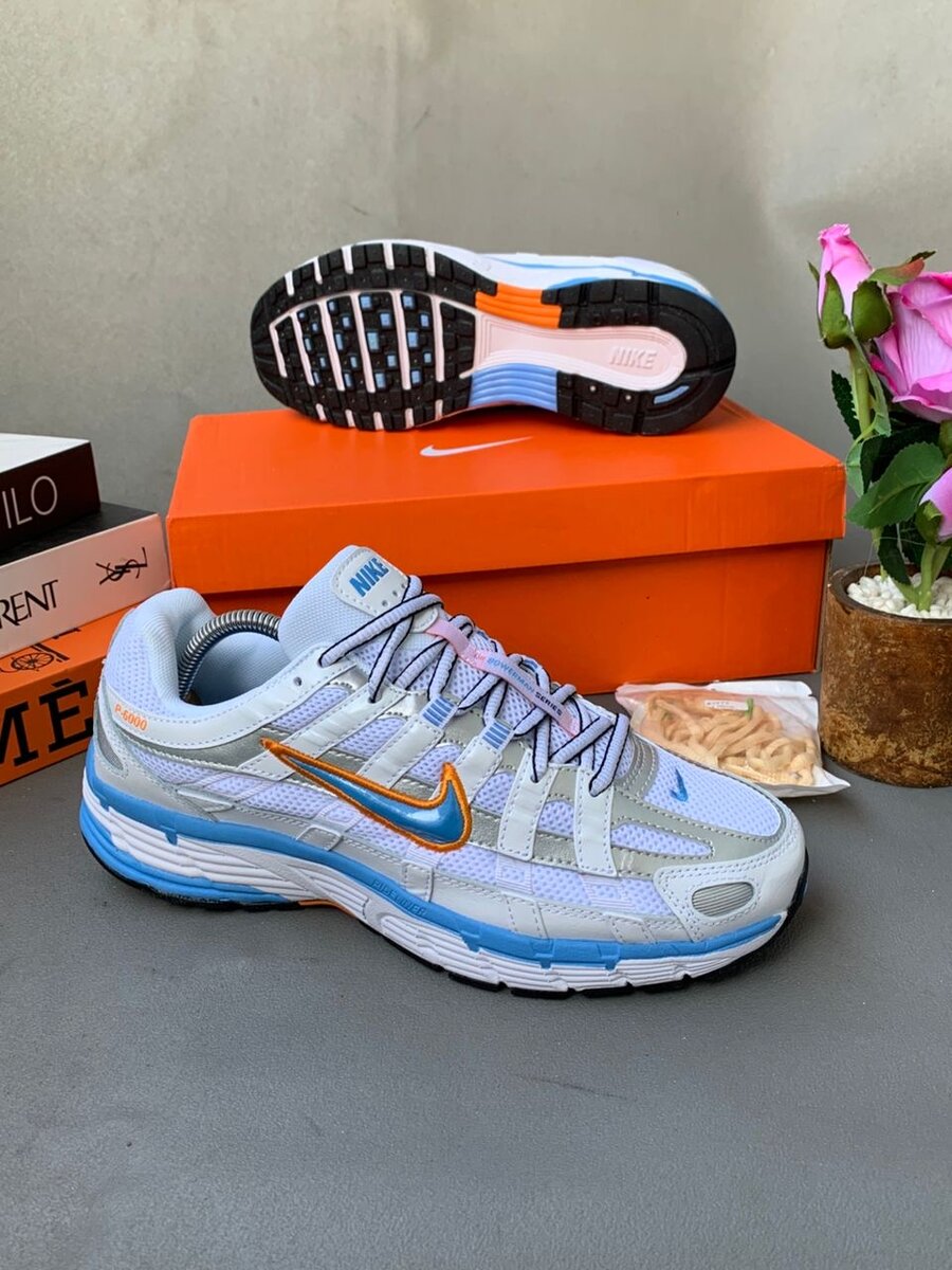 Baskets de running colorées