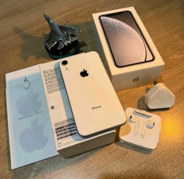 iPhone XR Blanc 64Go