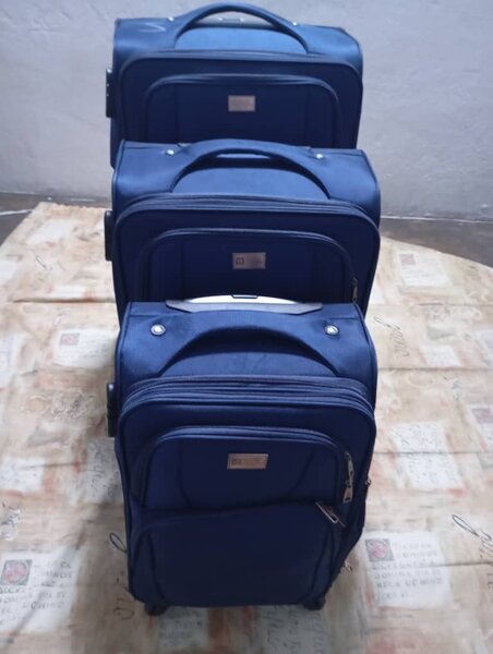 Set de valises bleues