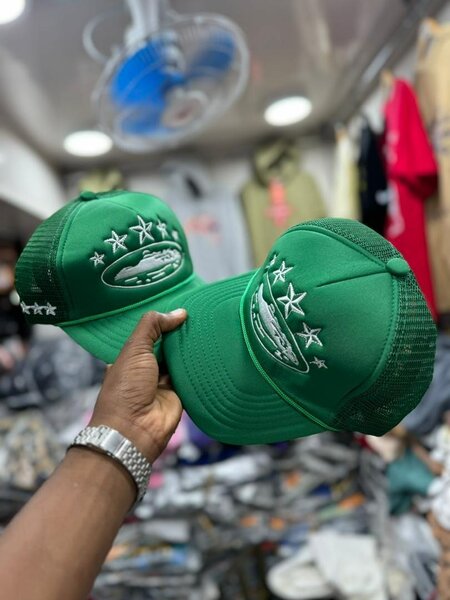 Casquettes Trucker Étoilées