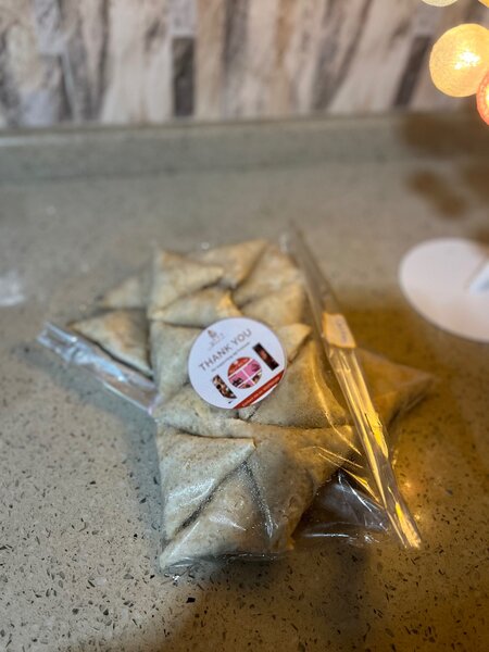 Frozen springrolls and samosa