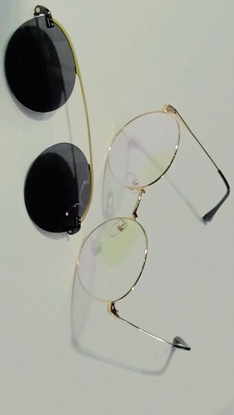 Metal frame attachment