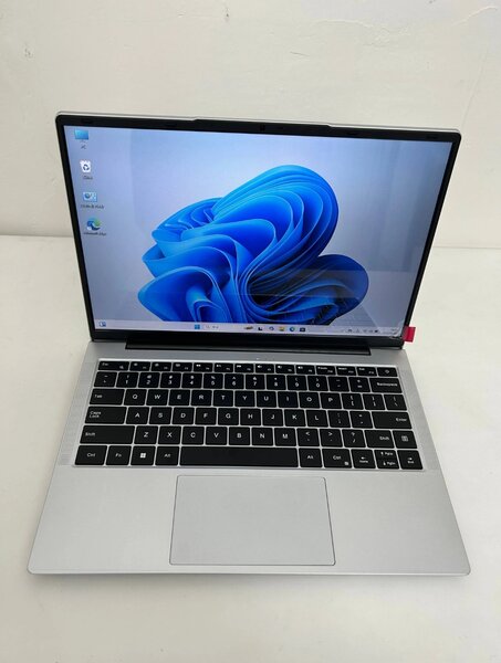 Ordinateur Yadeltech Katan