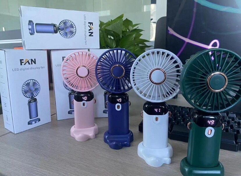 Rechargeable hand fan