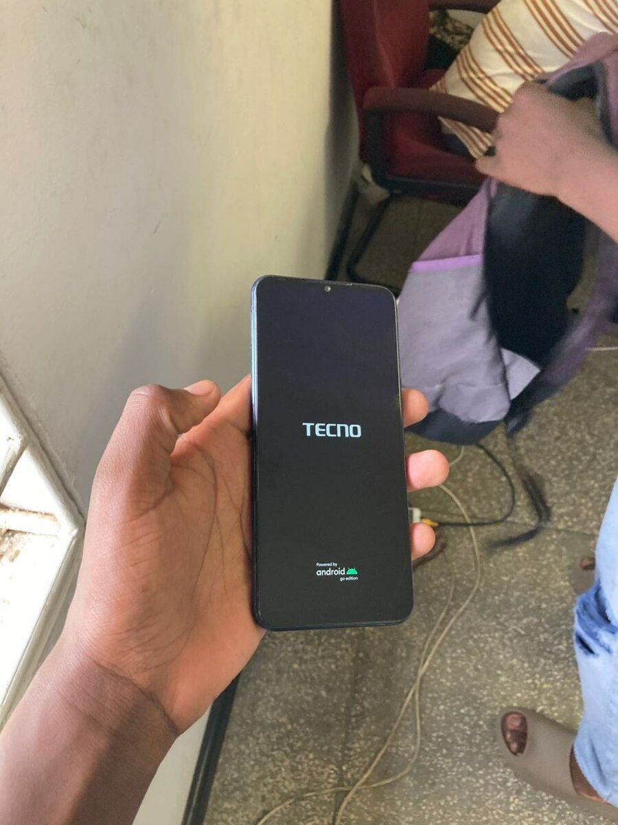Tecno spark 8 64gb 2gb ram