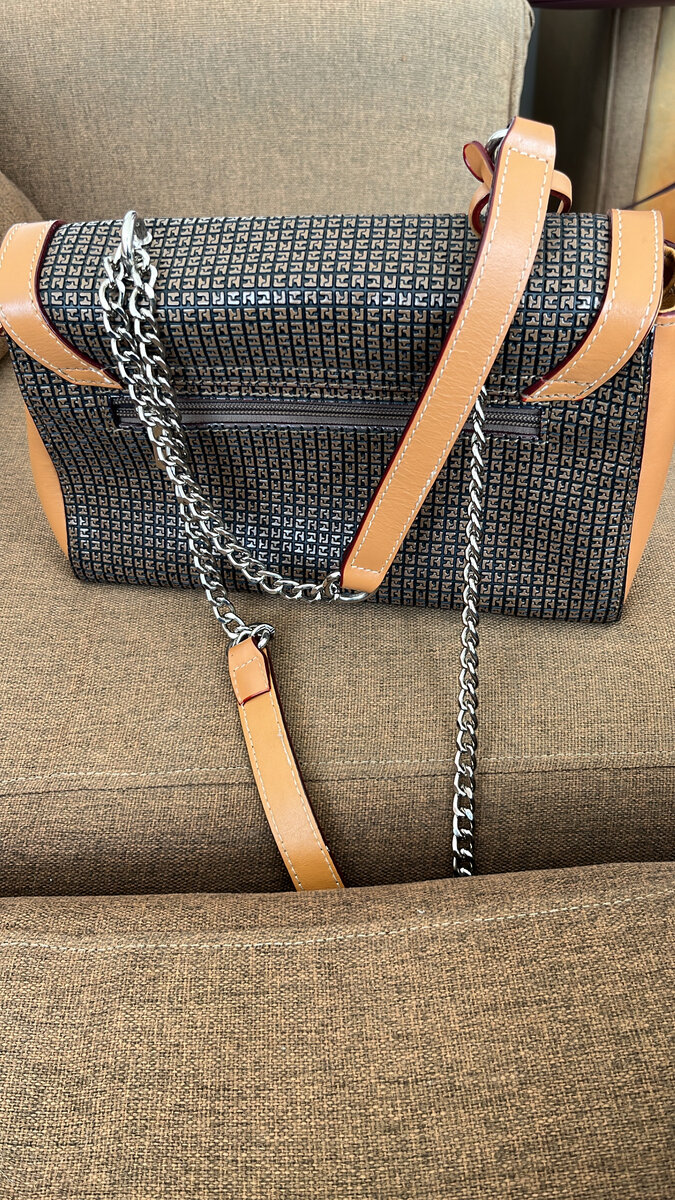 Sac à main élégant en cuir