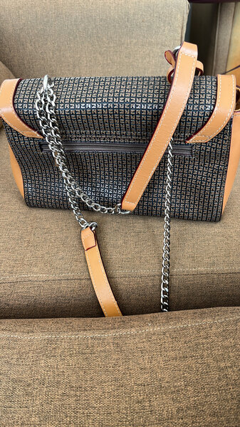 Sac à main élégant en cuir