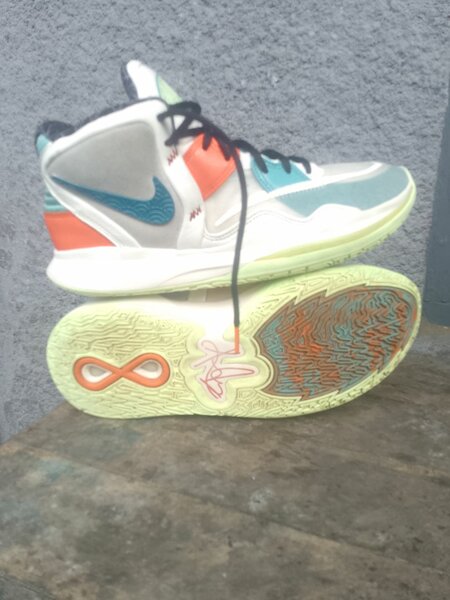 Nike kyrie infinity