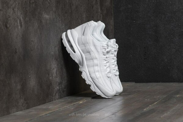 Sneakers blancs modernes