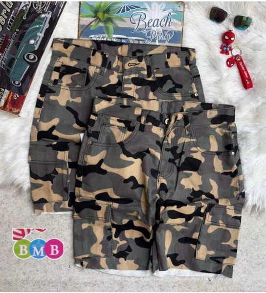 Shorts en jean déchirés