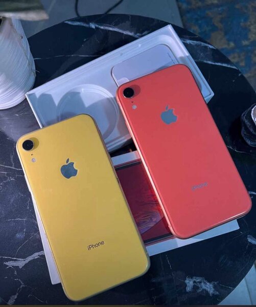iPhone XR