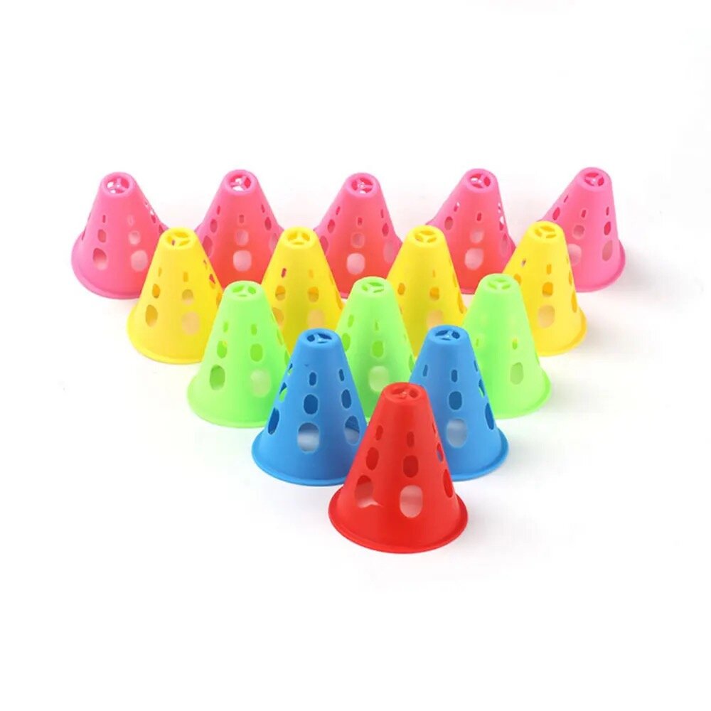 Cônes d'entraînement colorés
