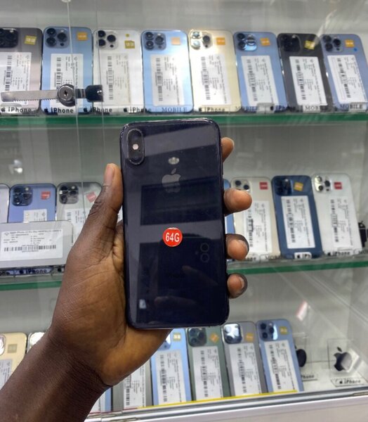 iPhone XR 64Go Noir