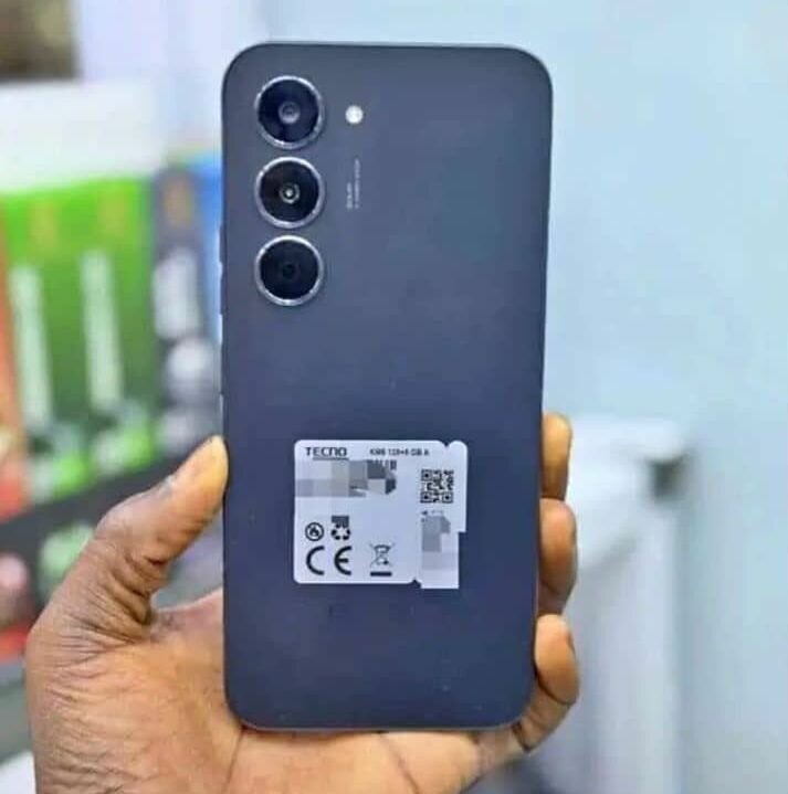 Smartphone Tecno Triple Cam