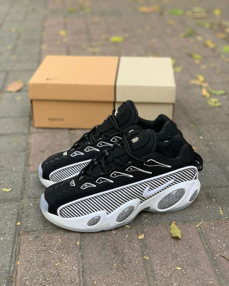 Baskets noires nocta