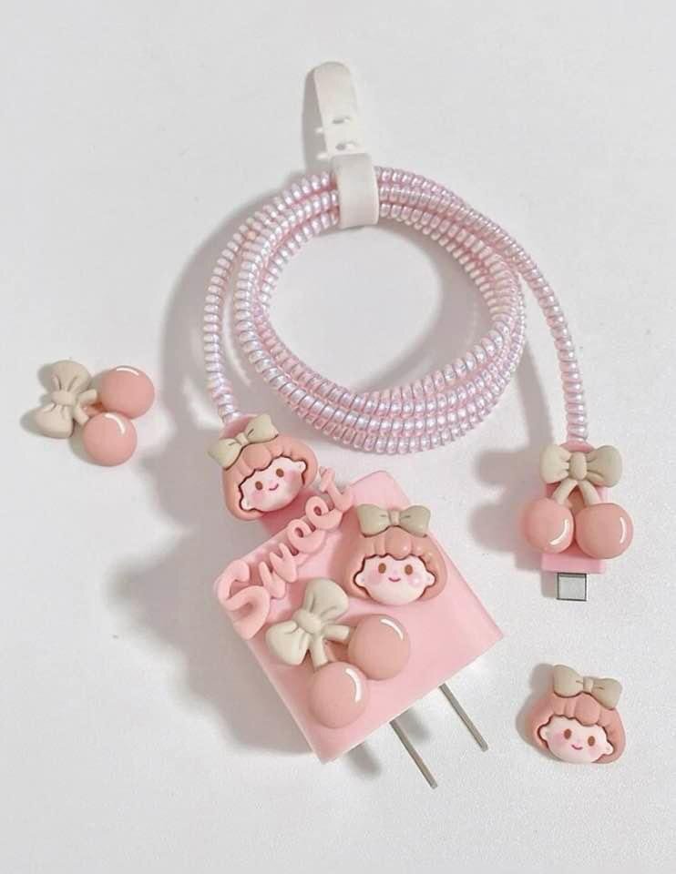 Silicon charger protector