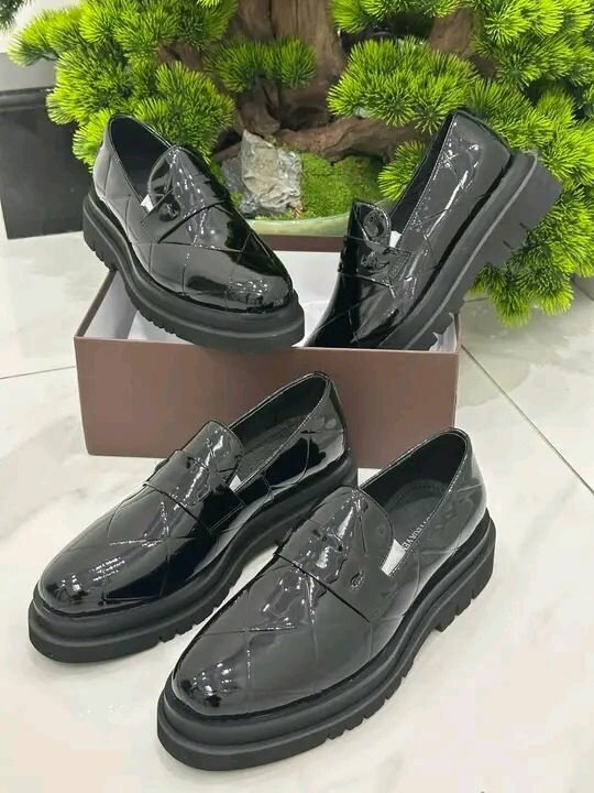 Mocassins élégants en cuir