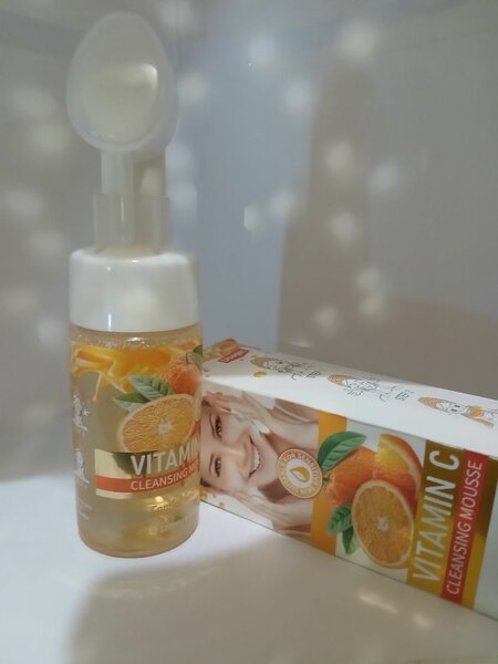 Mousse Nettoyant Vitamine C