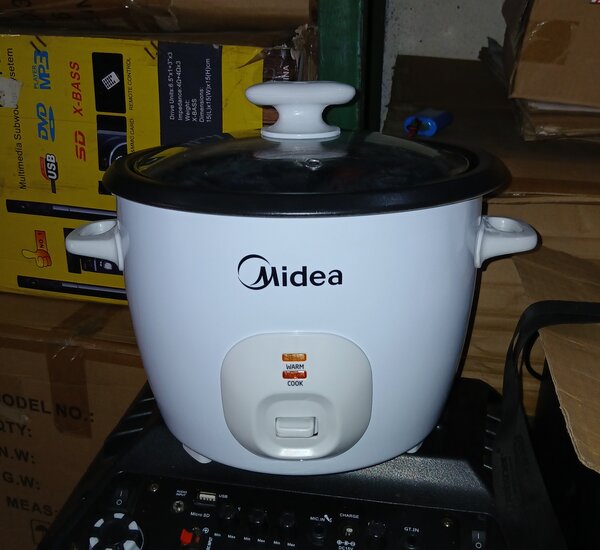 CUISEUR DE RIZ SÉRIE 2000