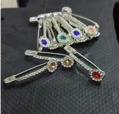 12 Pins set, scarf pins brooch,stylish new hijab pins, for women safety scarf pins hijab pins
