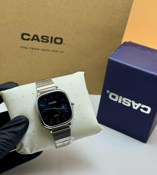 Montre luxe MIXTE  casio