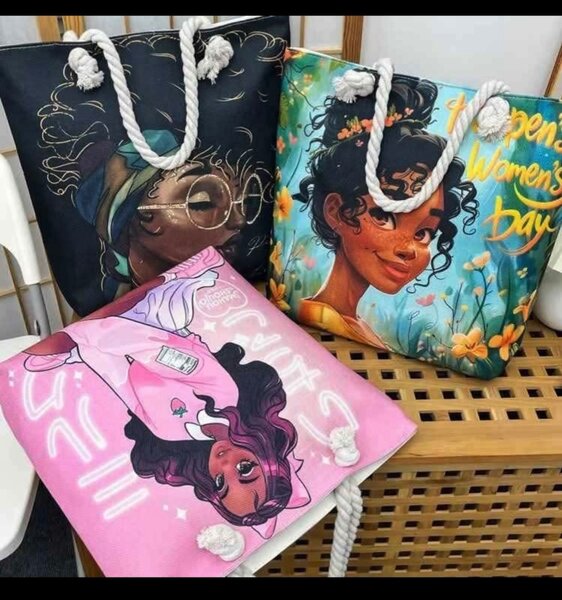 Sac cabas artistique féminin