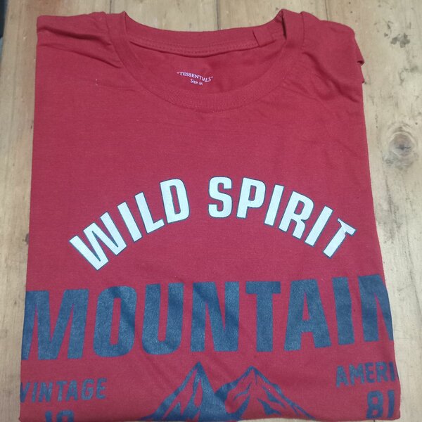 Lot de 4 t-shirts friperie M