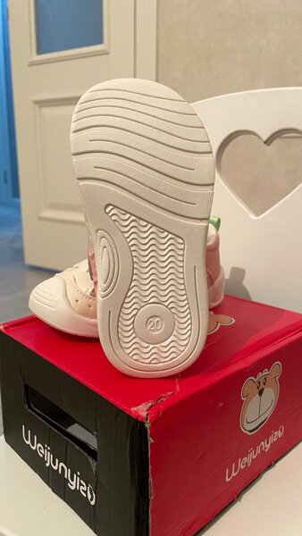 Босоножки повседневная обувь