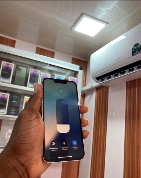 iPhone moderne et élégant