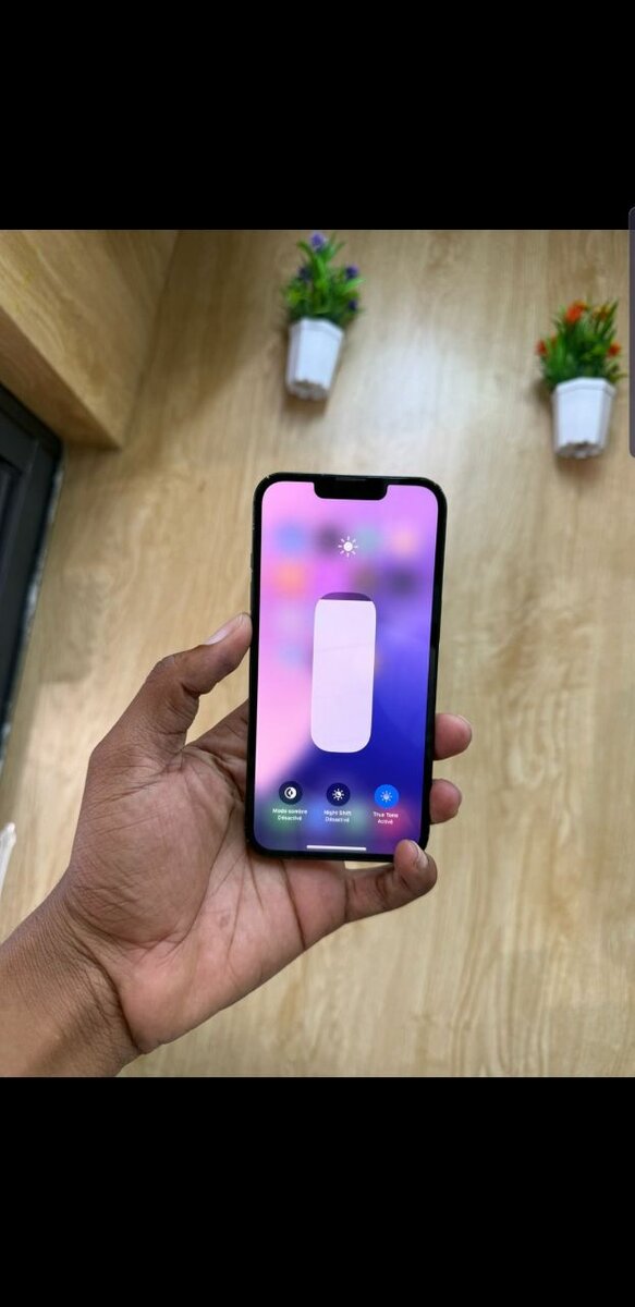iPhone 13simple cuasi neuf