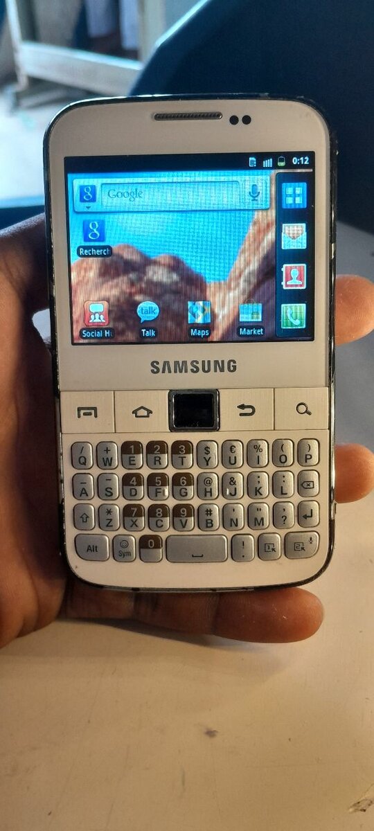 Samsung téléphone avec clavier