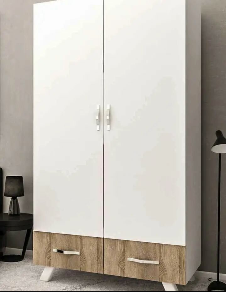 Armoire moderne en bois