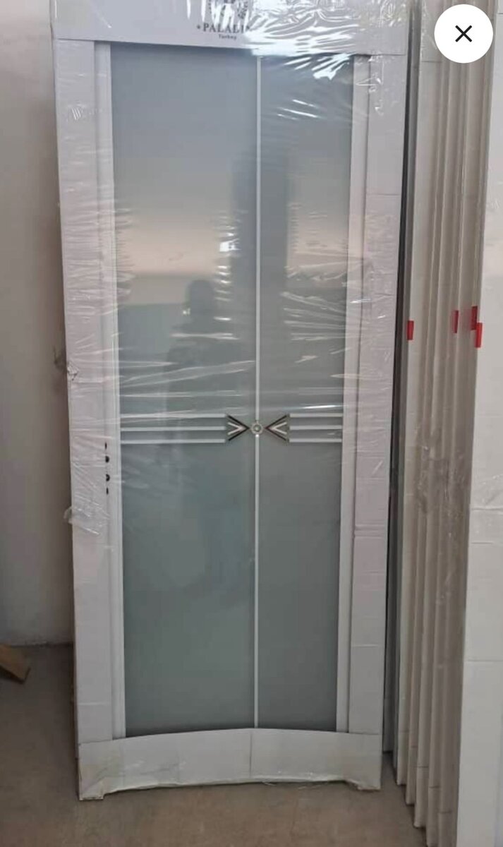 Fibre Glass Wàshroom Door