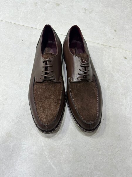 Chaussures derby en cuir marron