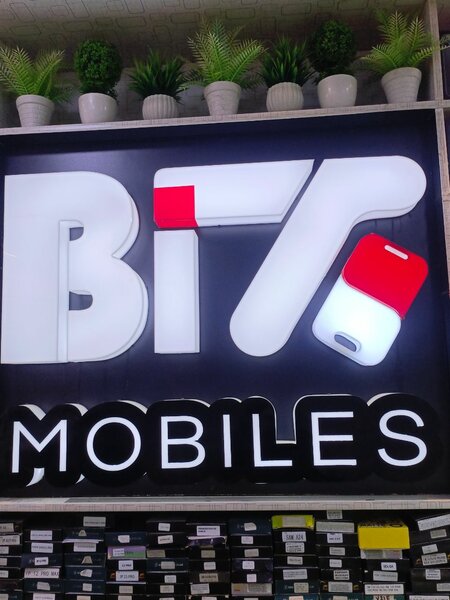 BiT Mobile 