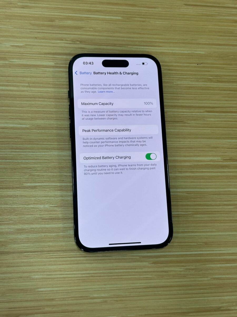 14 pro 128giga quasi neuf  jus