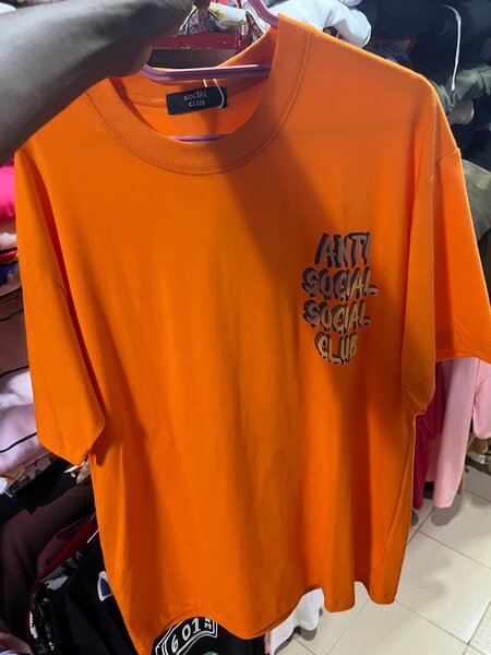 T-shirt graphique tendance