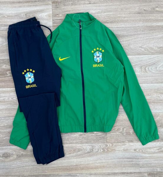 Ensemble de survêtement Brésil