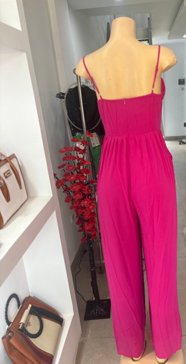 Combinaison rose élégante