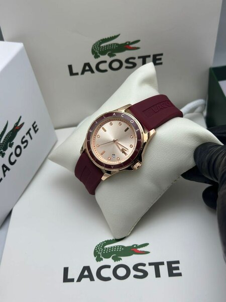 Montre locaste