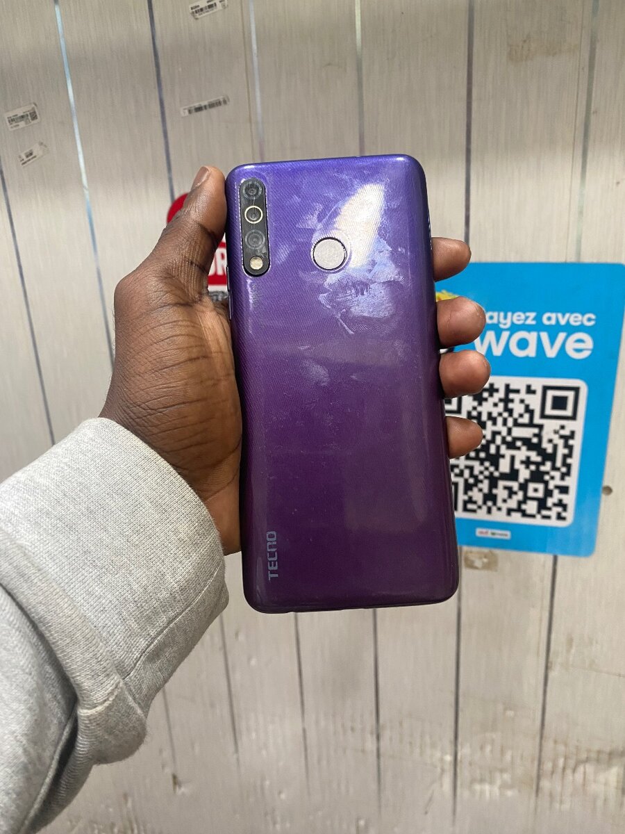 Tecno camon 12