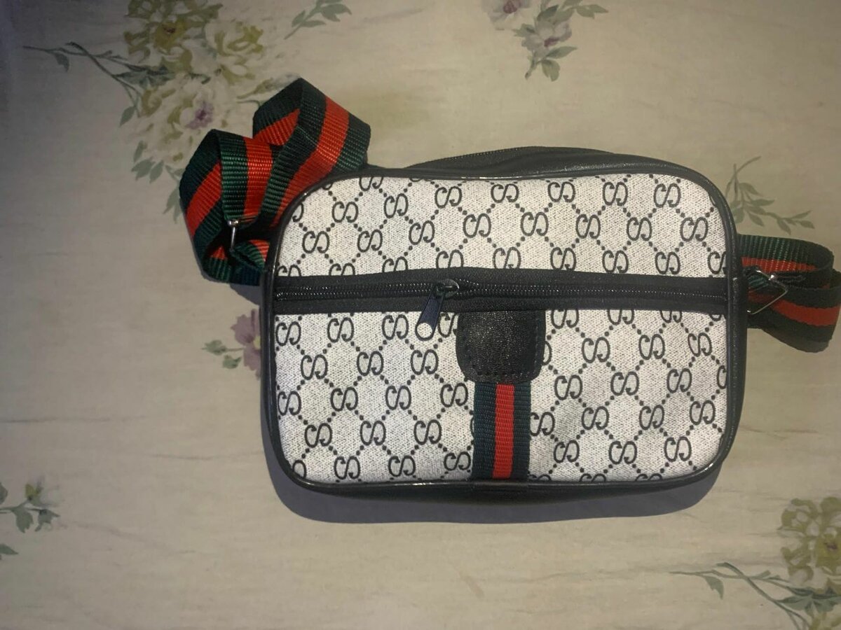 Sacoche luxe à bandoulière