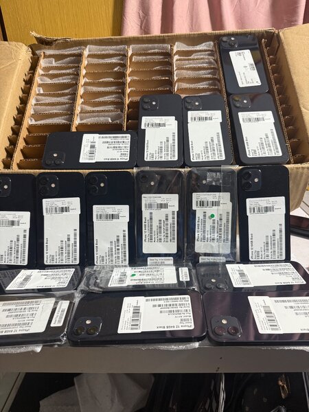 iPhone 12 64Go Usa
