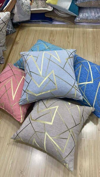 Coussins géométriques modernes
