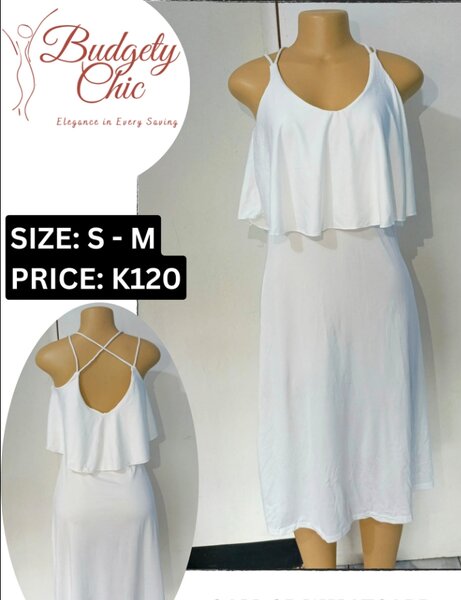 Chic women's dress color white s - m